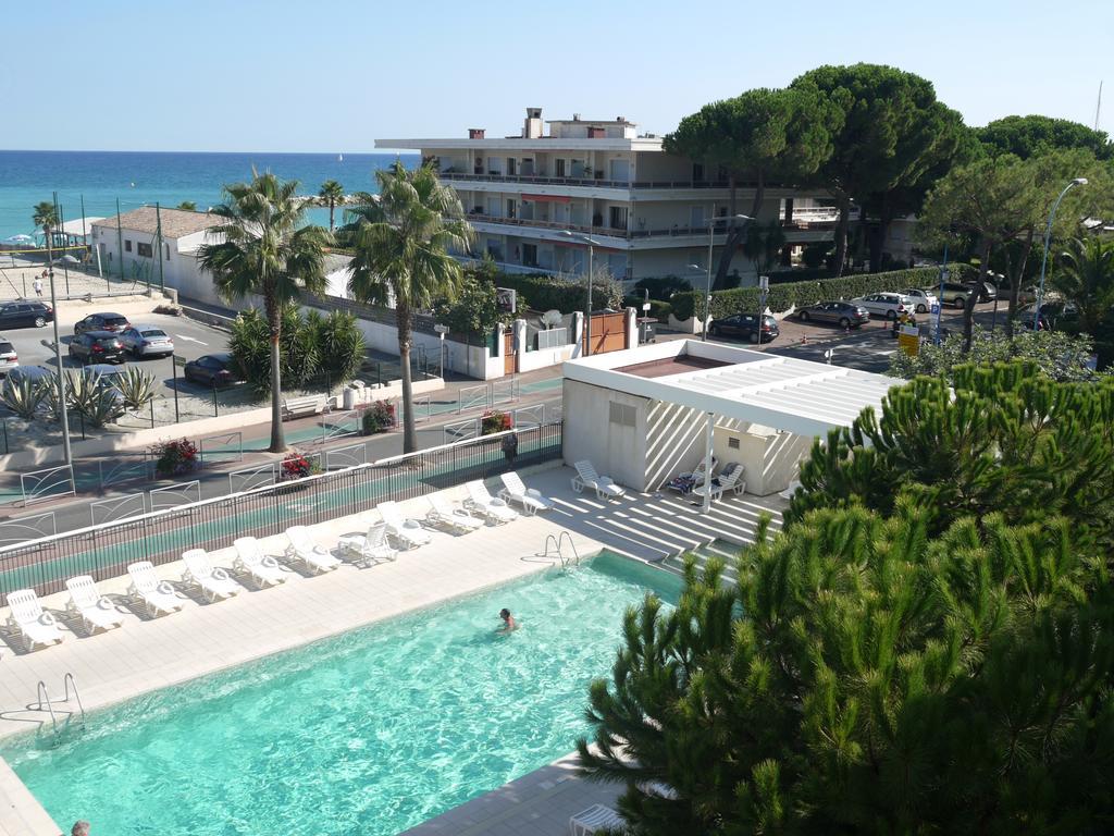 Residence Goelia Royal Cap Villeneuve-Loubet Exterior photo