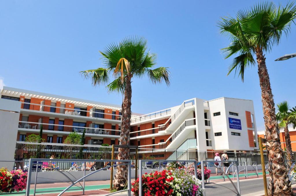 Residence Goelia Royal Cap Villeneuve-Loubet Exterior photo